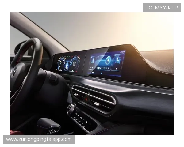 尊龙z6多功能智能互联系统，打造无缝连接的智能出行新生活